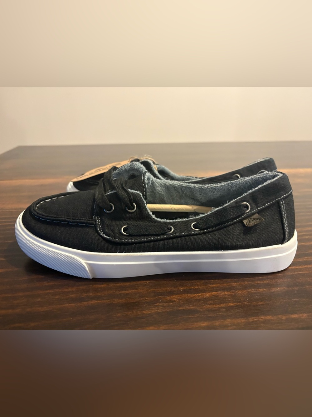 Project Cloud Womenโs 7M Black Canvas Boat Shoes Cloudfoam
